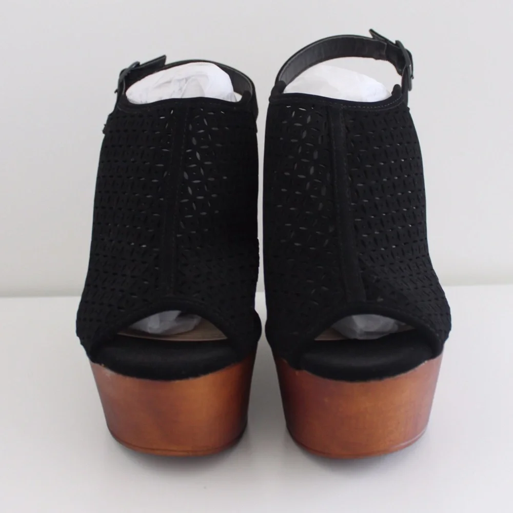 Black‎ Suede And Brown Wedges
